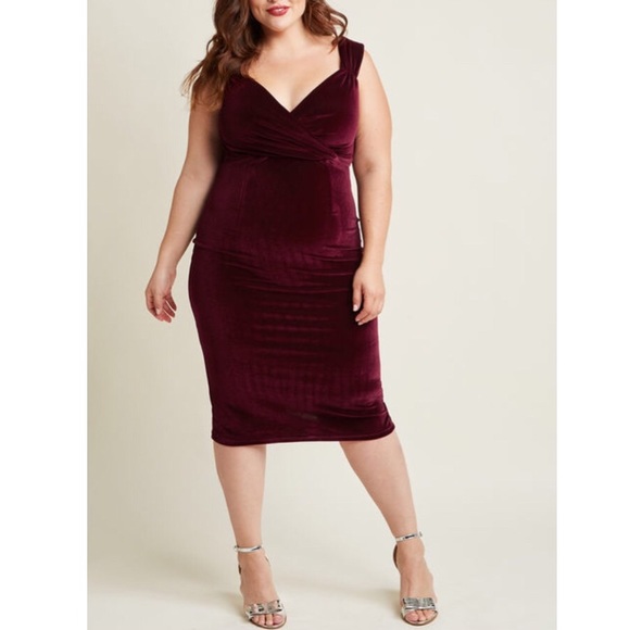 Rock Steady Dresses & Skirts - 🎉HP🎉 NWT Lady Love Song Dress In Merlot Velvet